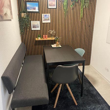 Moderne Ruhige Ferienwohnung Ubstadt-Weiher Esterno foto